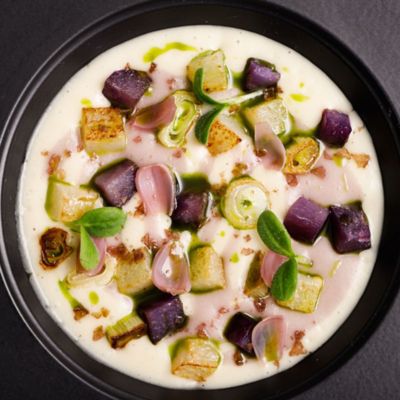 Vellutata di zucchine con patate violaalt