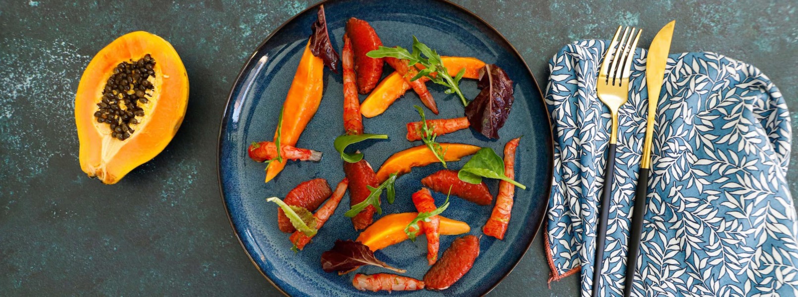 Insalata di gamberi rossi, papaya e pompelmo