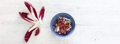 Insalatona di radicchio con citronette al peperoncino e melogranoalt