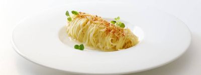 Maccheroncini di Campofilone al finto aglio, olio e peperoncinoalt