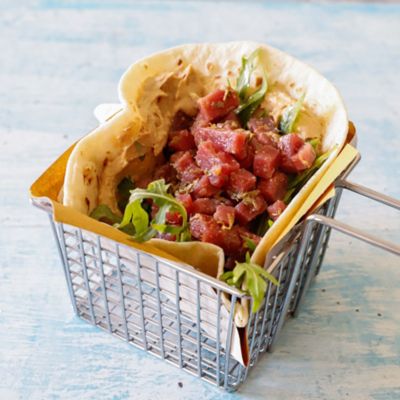 Piadina con tonno e salsa tonnata: la ricetta
