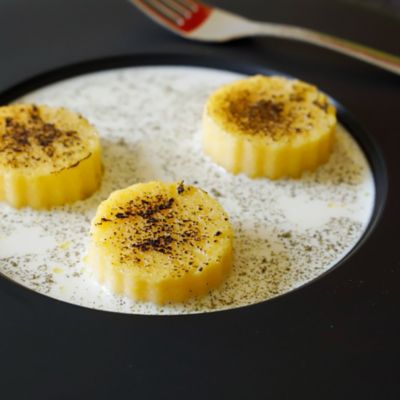 Polenta gourmet con gorgonzola: la ricetta per un antipasto deliziosoalt