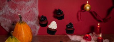 Red velvet cupcake per un halloween spaventosoalt