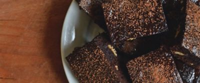 Raw brownies con savoiardi e noci pecanalt