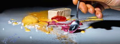 Semifreddo di zabaione con sorbetto alla barbabietolaalt