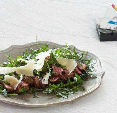 Tagliata di chianina con rucola e grana, dal menu anni '80alt