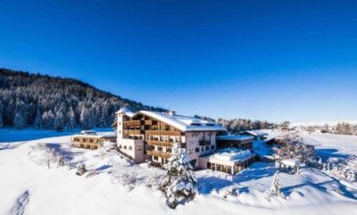 Benessere naturale: all'Hotel Pf�sl bagni con latte e olio fossile