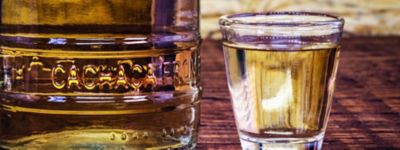 La cachaça, il distillato brasiliano nazionale