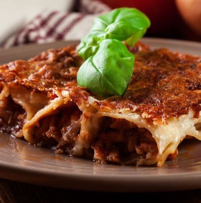 Cannelloni al forno con prosciutto di Parma Dop e salsicciaalt
