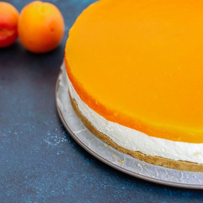 Cheesecake di albicocche: ricetta senza cotturaalt