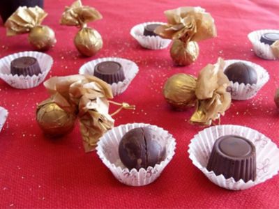 Cioccolatini ripieni natalizi home madealt