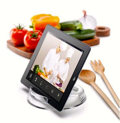 Cook Stand di Cellularline: il nuovo alleato dei cuochi tecnologici