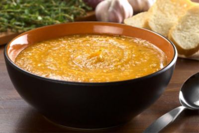 Crema di patate dolci con timo, aglio e basilicoalt