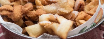Crostoli alla grappa di cabernet venetoalt