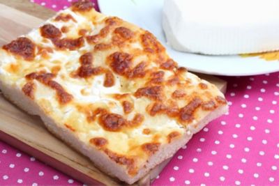 Focaccia con formaggioalt