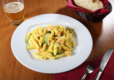 Garganelli con zucchine e gamberettialt