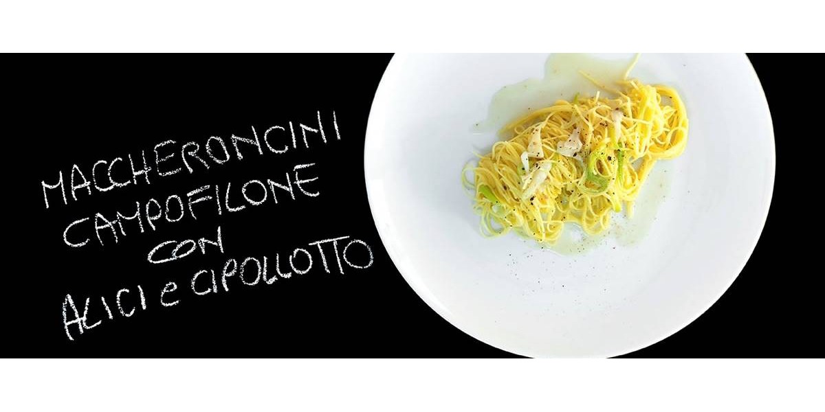 Maccheroncini di Campofilone, filetti di alici e cipollotti freschi