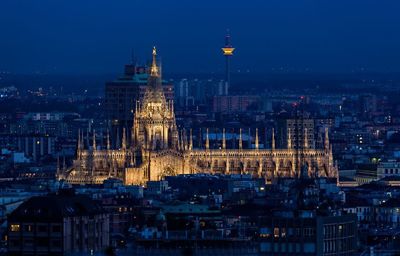 Milano: idee divertenti per un Capodanno low cost!