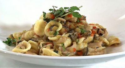 Orecchiette al pesce Persico con verdurine ed erbettealt