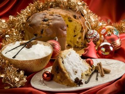 Panettone con crema di ricottaalt