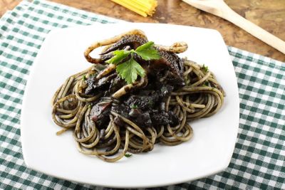 Pasta col nero di seppia alla sicilianaalt