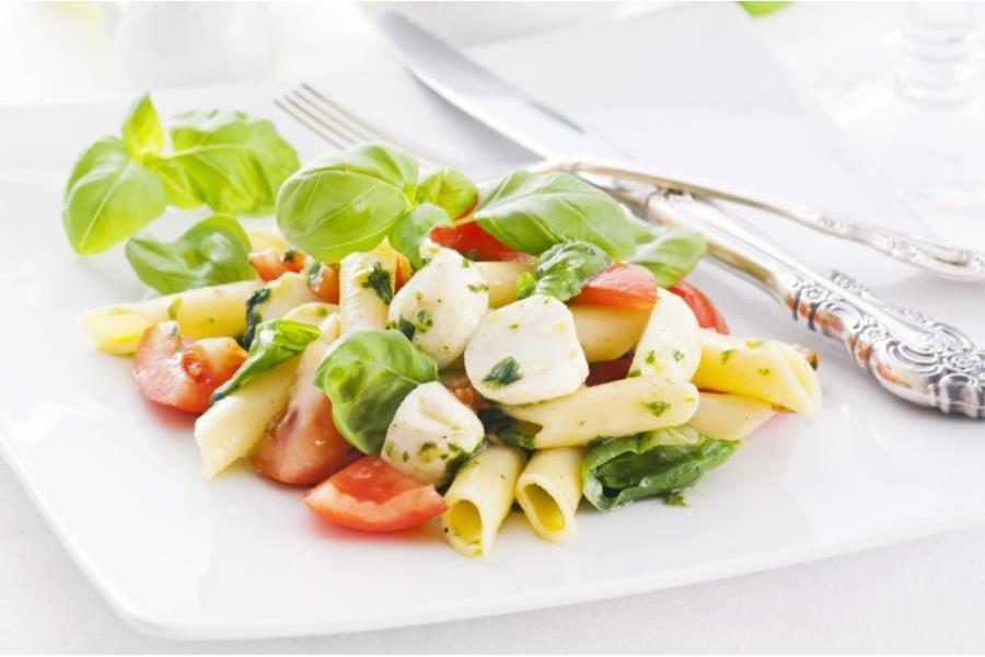 Pasta alla caprese