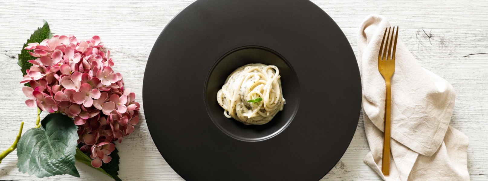 Pasta con salsa tartufata