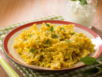 Pasta mimosaalt