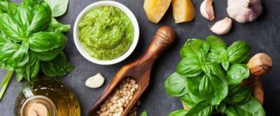 Come fare il pesto ligure con il basilico genovese DOP