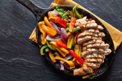 Petto di pollo con culatello di Zibello e aceto balsamico di Modenaalt
