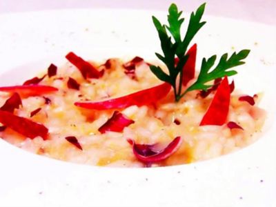 Risotto con radicchio trevigiano e mele rosse della Val di Nonalt