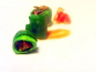 Roll di foglie di porro con stinco di maiale e tenerumialt