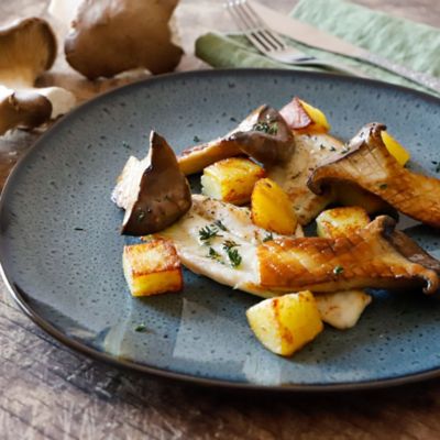 Filetti di rombo con patate e funghialt