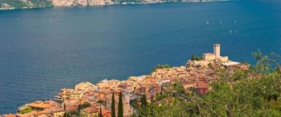 Un matrimonio tra storia e sapore: Sirmione e il vino Lugana