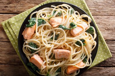 Spaghetti al salmonealt