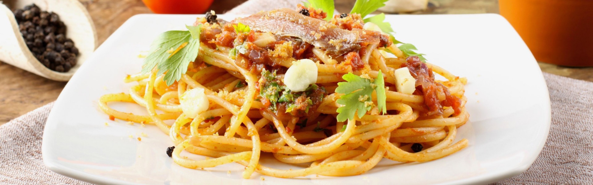 spaghetti con sardine