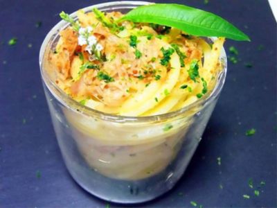 Spaghettoni al vetro con ventresca di tonnoalt