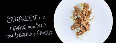 Straccetti di maiale alla soia con insalata di cavoloalt