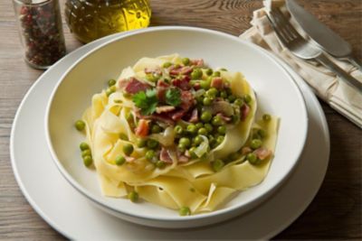 Tagliatelle prosciutto e pisellialt