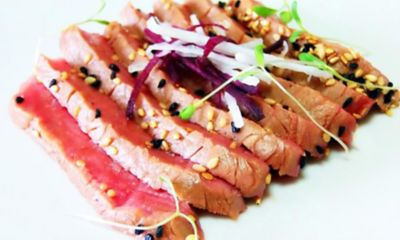 Tataki di fassone piemontese con daikon e carote violaalt
