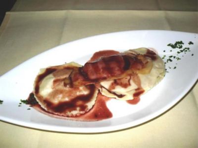Tortellacci al piccione e rigatino di cinta senesealt