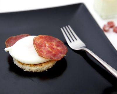 Uova pochè con salame di Cremona Igp croccantealt