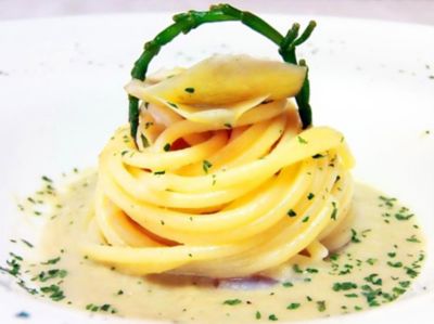 Vermicelli cacio e pepe, risottati al fumo di marealt