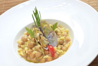 Zuppa di ceci e vongolealt