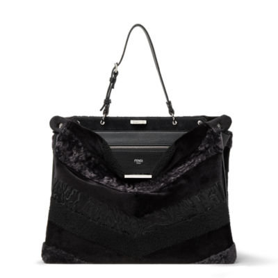 Maxi Peekaboo Soft Fur Black | Fendi