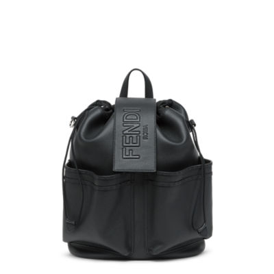 フェンディ ストライク ミディアム レザー ブラック | Fendi