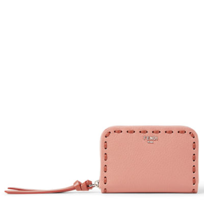 FENDI ピーカブー ジップアラウンド ミニ財布 新作 ピンク FENDI ピーカブー ジップアラウンド ミニ財布 新作 ピンク