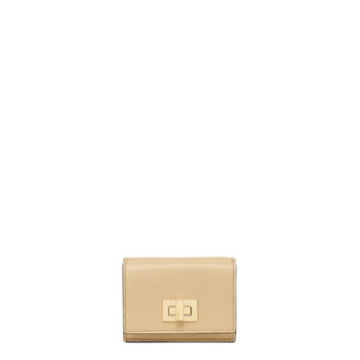 ピーカブー マイクロ 三つ折り財布 - ベージュレザー 財布 | Fendi