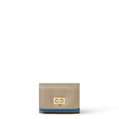 フェンディ ウェイ 三つ折り財布 スモール レザー マルチカラー | Fendi