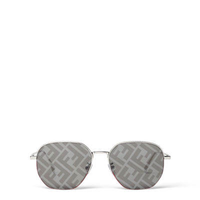 Fendi Travel Lunettes de soleil couleur palladium Fendi